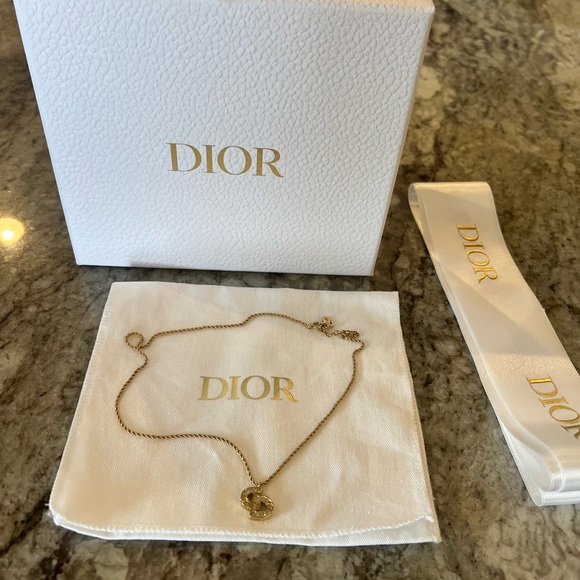 Dior Vintage Necklace with box - Picture 3 of 4